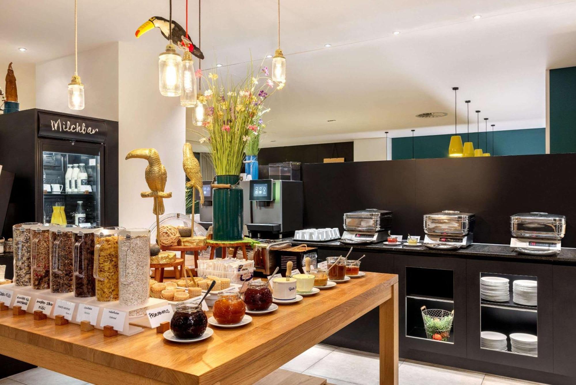 Vienna House Easy By Wyndham Berlin Prenzlauer Berg Hotel Ngoại thất bức ảnh